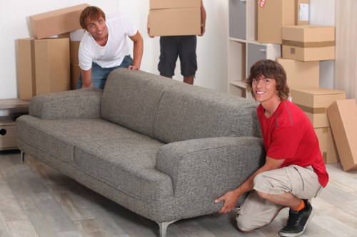 Local removals company planning access and parking for a move in France