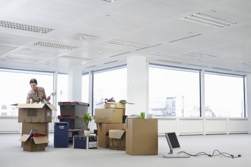 Retail and office relocation support for companies in France